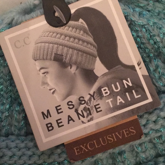 C.C Messy Bun Beanie Tail in Mint Metallic - Picture 8 of 15